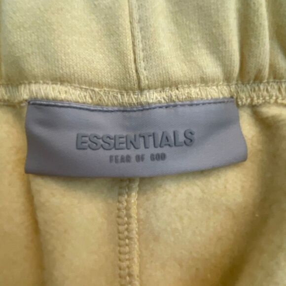 Fear of God ESSENTIALS Logo Fleece Jogger Light Tuscan Yellow L - Picture 5 of 12